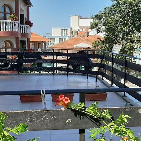 Dobrevi Guest House Созополь Экстерьер фото